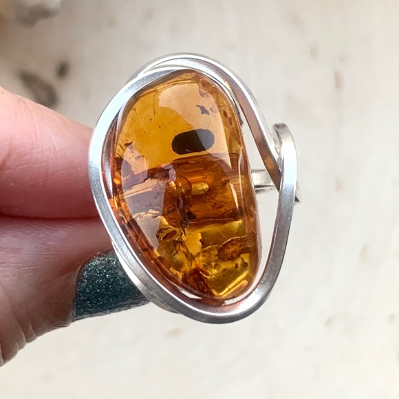 Beautiful Honey BALTIC AMBER  Ring - Picture 3 of 11